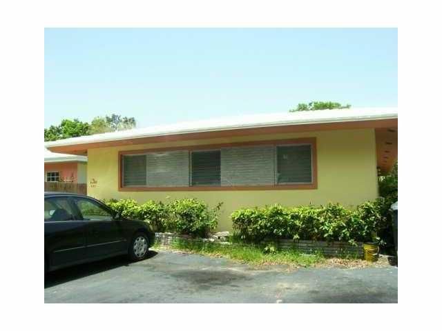 923 17TH AV, Hollywood, FL 33020