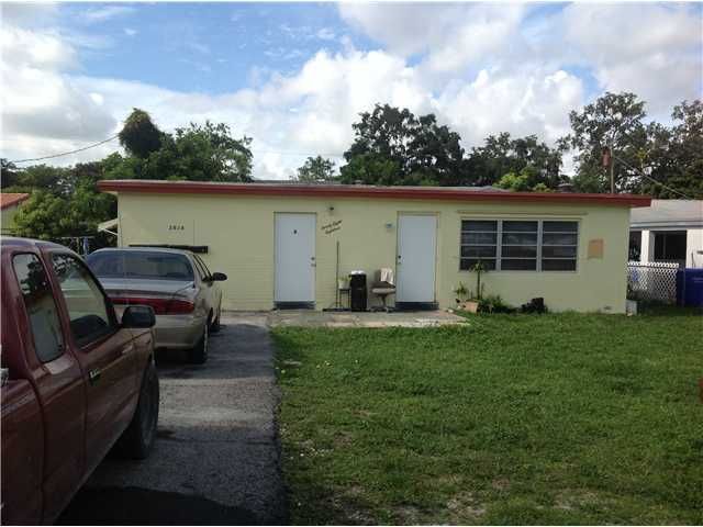 2818 FILLMORE ST, Hollywood, FL 33020