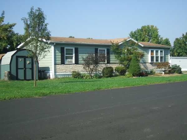 8814 Turkey Ridge Rd, Breinigsville, PA 18031