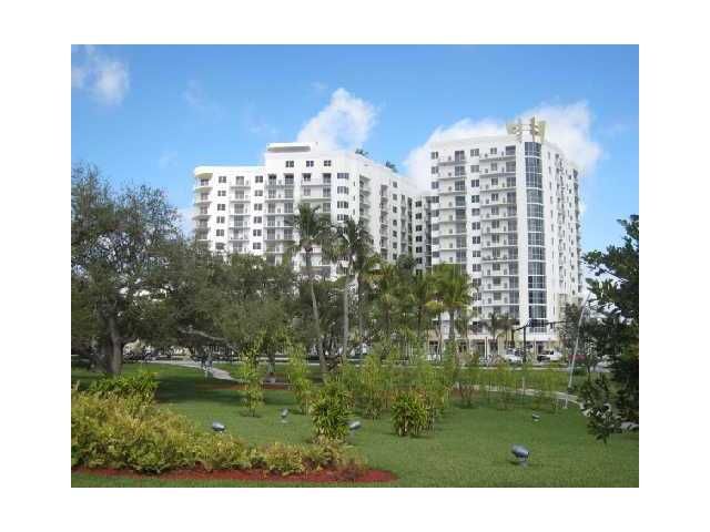 1830 RADIUS DR # 1112, Hollywood, FL 33020