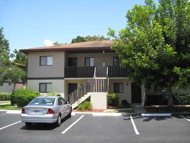 1241 Barrett Rd Apt 802, North Fort Myers, FL 33903