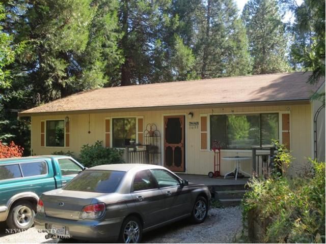 11693 Bourbon Hill Rd, Nevada City, CA 95959