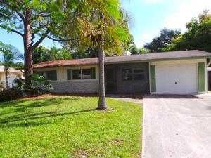 4855 Gloucester Ct, Fort Myers, FL 33907