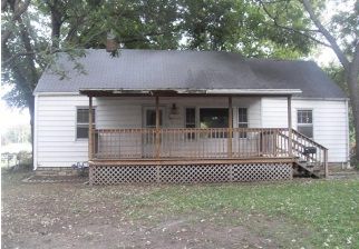 936 SW Hedgewood Ave, Topeka, KS 66606