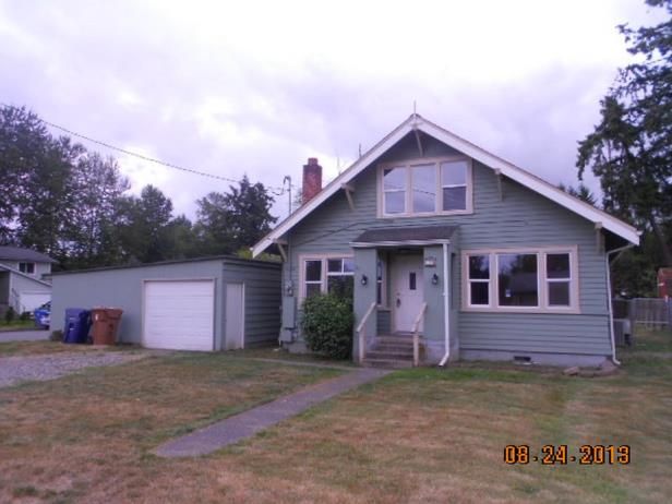 420 E 90th St, Tacoma, WA 98445