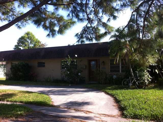 234 SE 1ST ST, Dania, FL 33004