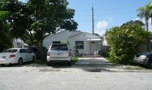 2314 CLEVELAND ST Hollywood, FL 33020