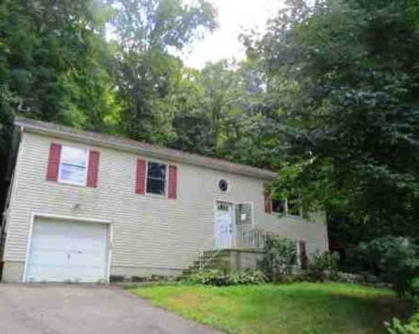 288 Rudetown Rd, Hamburg, NJ 07419