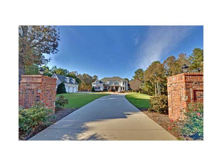 5082 Legends Drive, Braselton, GA 30517