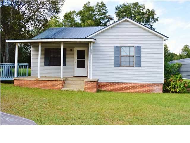 1004 Austin St, Wetumpka, AL 36092