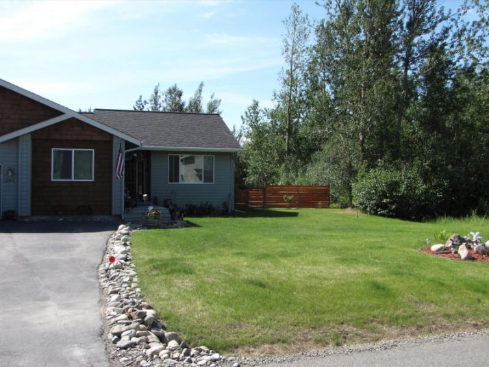 1242 E Hidden Ranch Looop, Palmer, AK 99645