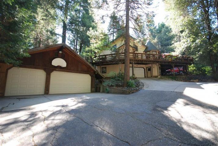 15400 Casade Drive, Nevada City, CA 95959