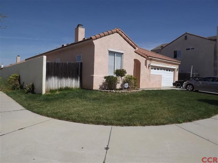 303 Jala Ct, Santa Maria, CA 93454