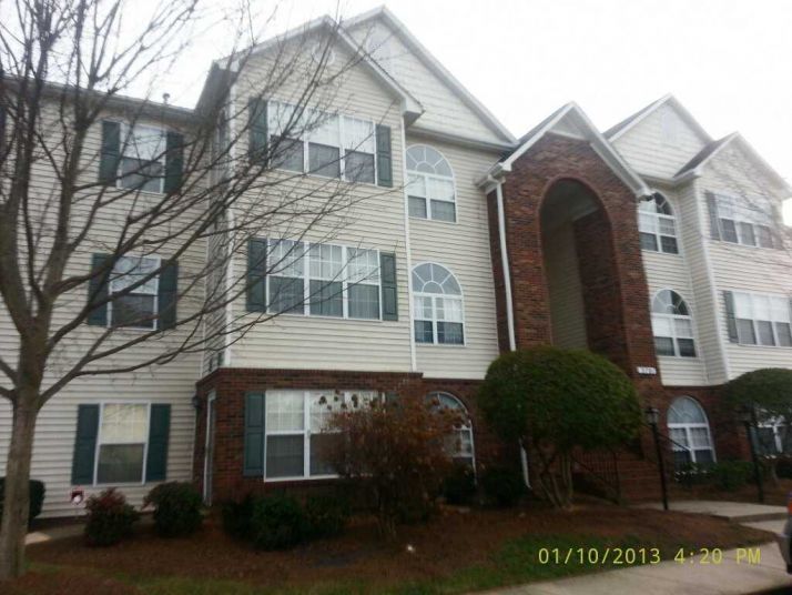 3701 Morris Farm Dr Apt 3b, Greensboro, NC 27409