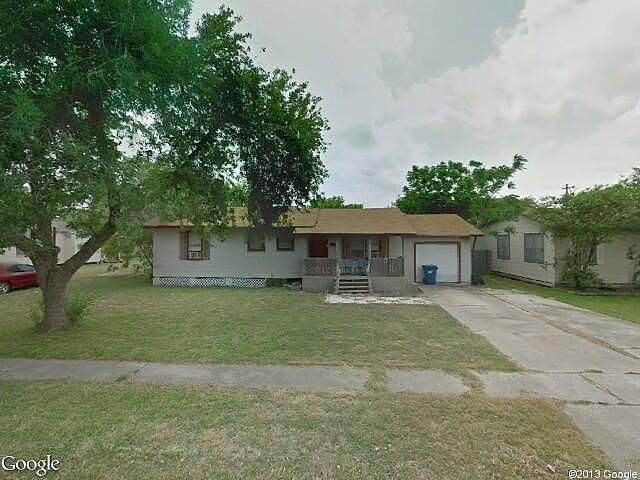 E 9Th St, Bishop, TX 78343