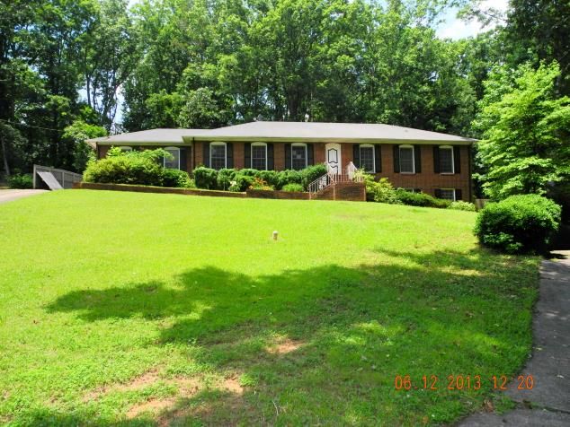 6033 Navaho Trail, Morrow, GA 30260