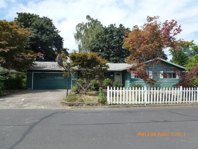 1626 Juniper St, Forest Grove, OR 97116