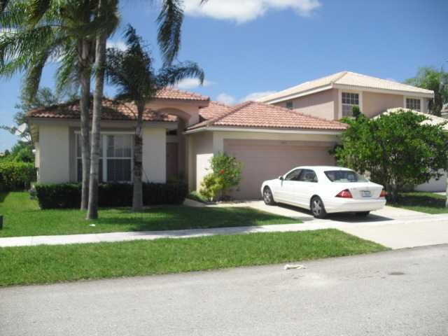18111 18TH ST, Hollywood, FL 33029