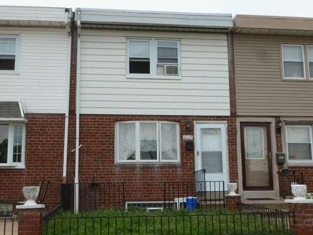 4653 Benson St, Philadelphia, PA 19136