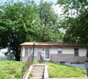 920 Walnut, Leavenworth, KS 66048