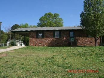 1091 W Vineyard Road, Griffin, GA 30223