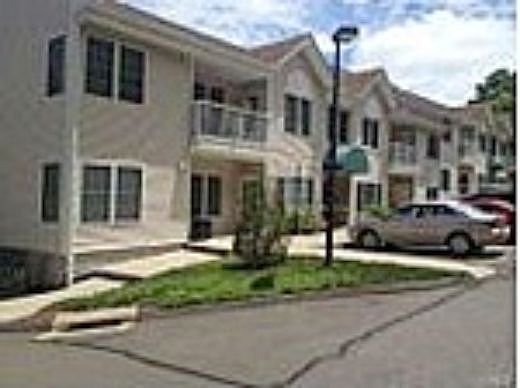 Arganese Place, Trumbull, CT 06611