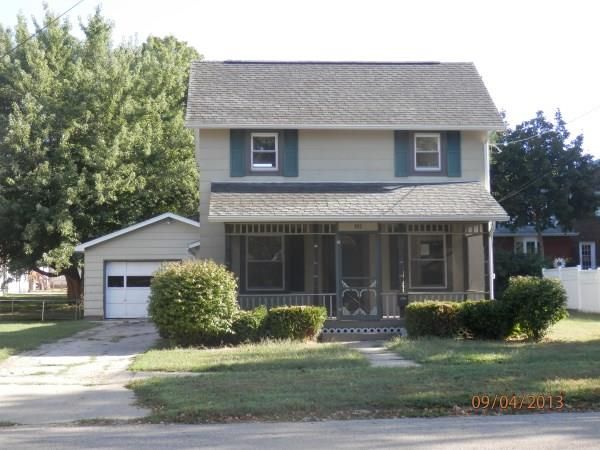 402 West Morris Street, Morrison, IL 61270