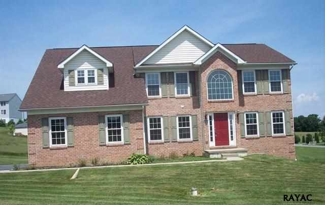 109 Salt Lake Cir, Fawn Grove, PA 17321