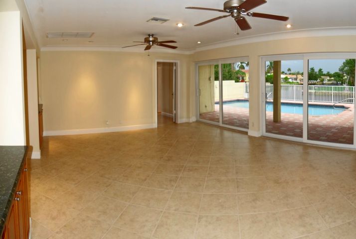 5841 Bayview Drive, Fort Lauderdale, FL 33308