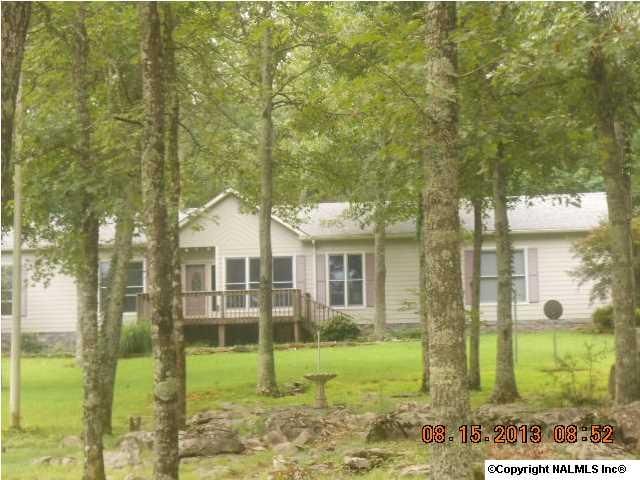 600 Lewis Mountain Road, New Market, AL 35761