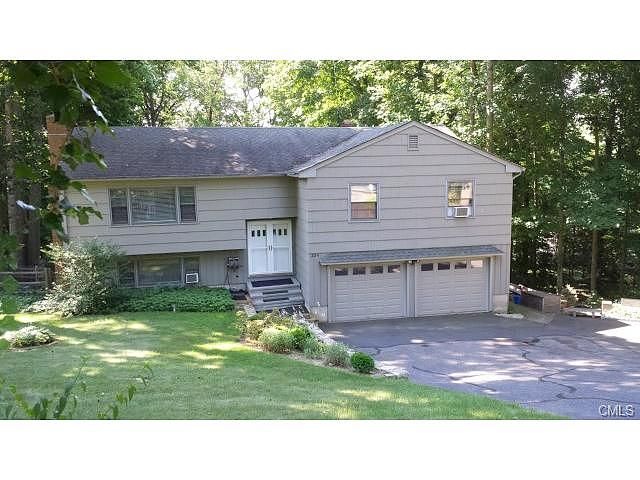 Strobel, Trumbull, CT 06611