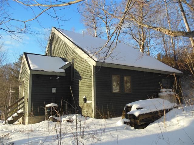 544 Locust St, Rollinsford, NH 03869