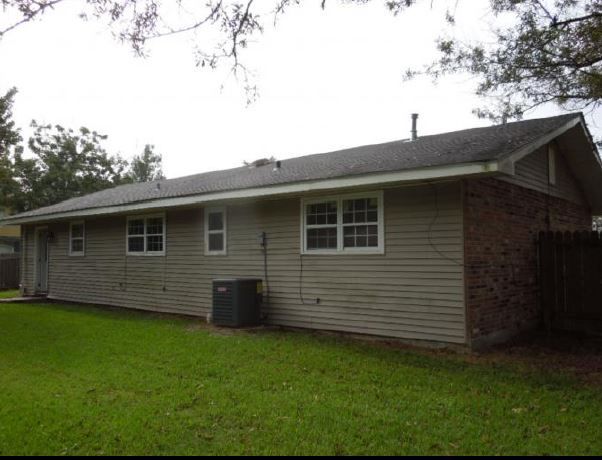 176 Sun Valley Drive, Slidell, LA 70458