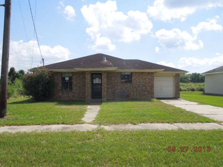 101 Steven Ct, Luling, LA 70070