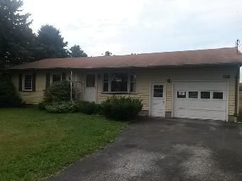 3585 Everett Hull Road, Cortland, OH 44410