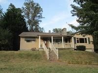 204 Newland Pl Nw, Lenoir, NC 28645