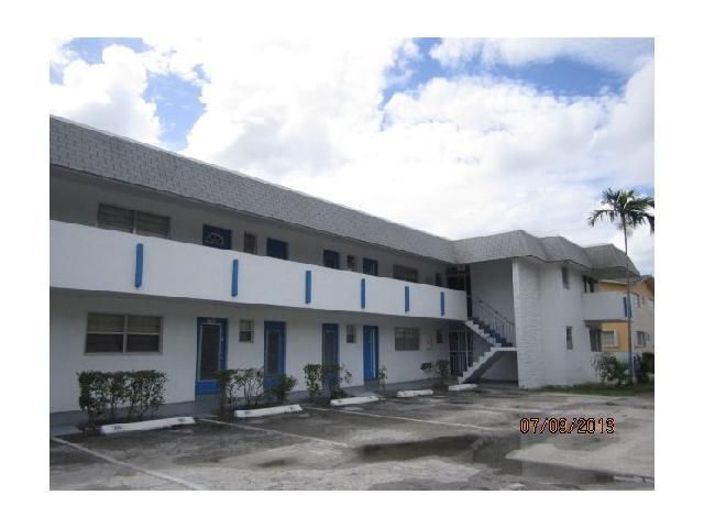 18975 NE 2 AV # 1221, Miami, FL 33179