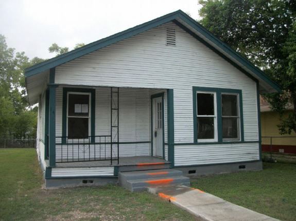 1422 San Fransisco, San Antonio, TX 78201