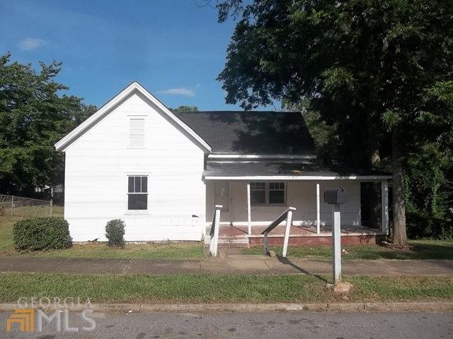 28 Thornton St, Lagrange, GA 30241