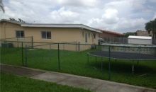 17101 NW 78 CT Hialeah, FL 33015