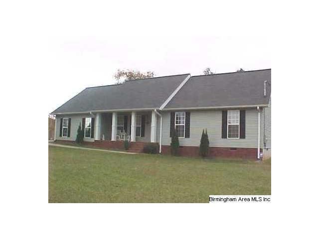 1502 Rockview Circle, Weaver, AL 36277