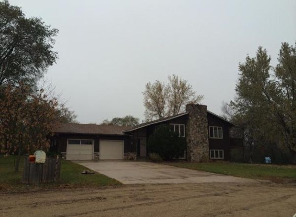 1525 Robert Ave Nw, Wadena, MN 56482