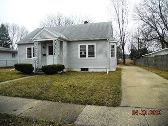 420 Malzahn St, Saginaw, MI 48602