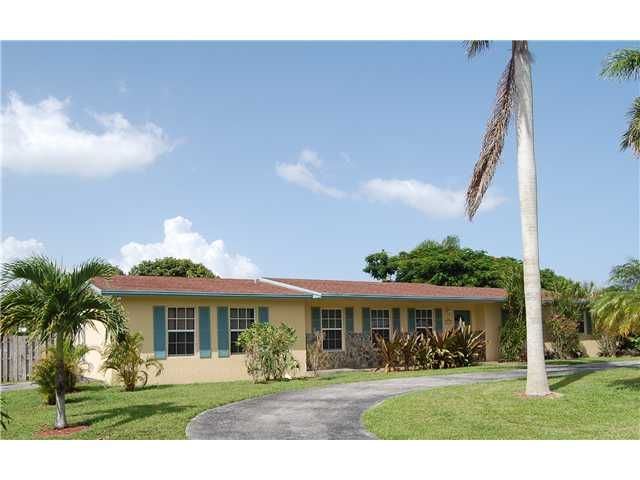 9785 SW 146 ST, Miami, FL 33176