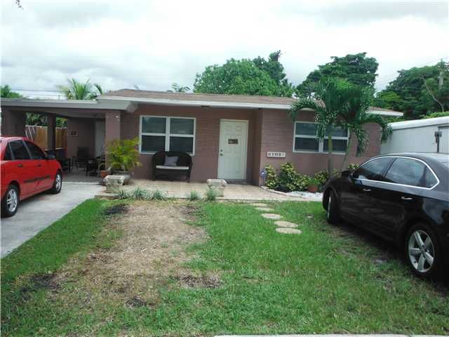 6105 FUNSTON ST, Hollywood, FL 33023