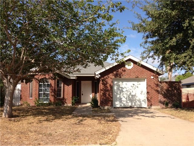 406 Lasso Ln, Laredo, TX 78045