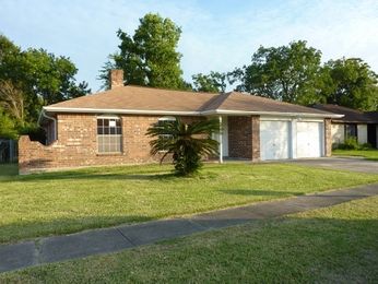 4001 North Windmere St, Harvey, LA 70058