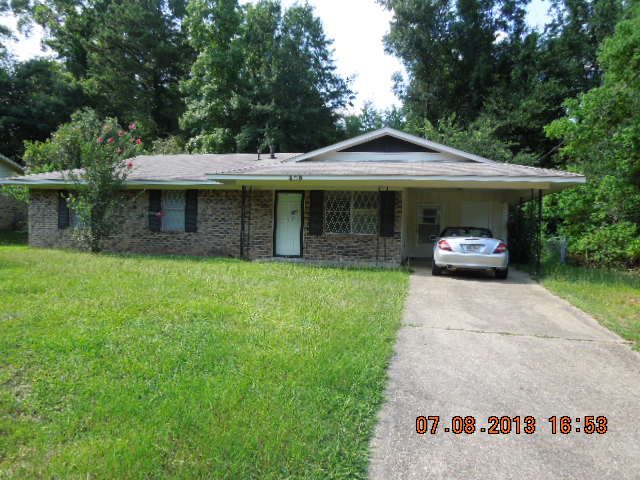 809 Laura Ln, Ruston, LA 71270