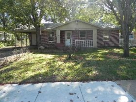 2114 Revere Dr, Irving, TX 75061