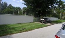 130 NE 158 ST Miami, FL 33162